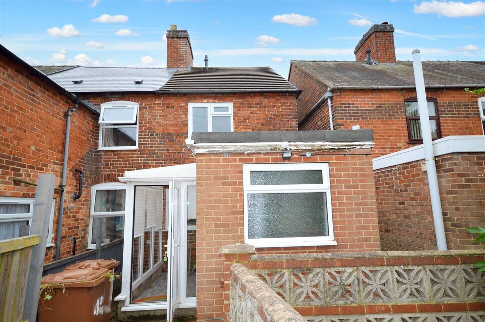 2 bedroom End Terrace House for sale, Burton Road, Overseal, DE12 £