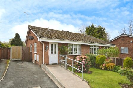 Meadow Lane, 2 bedroom Semi Detached Bungalow for sale, £179,950