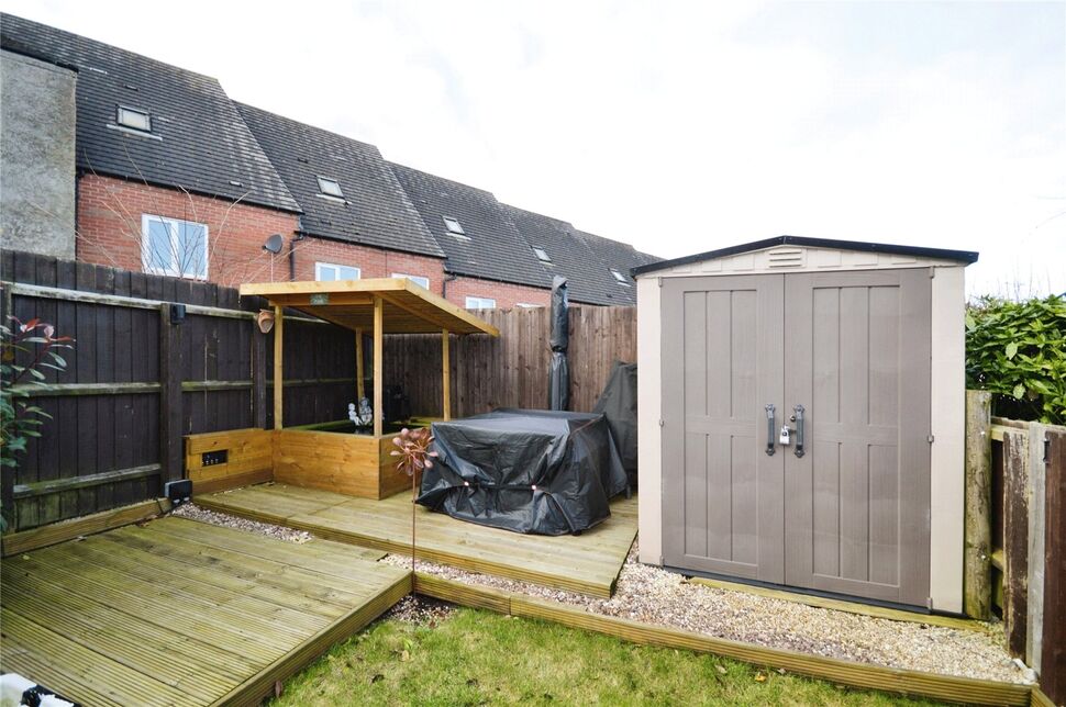 2 bedroom Semi Detached House for sale, Chapel Street, Castle Gresley