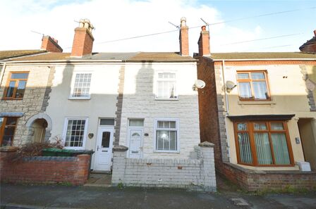 Regent Street, 2 bedroom End Terrace House for sale, £140,000