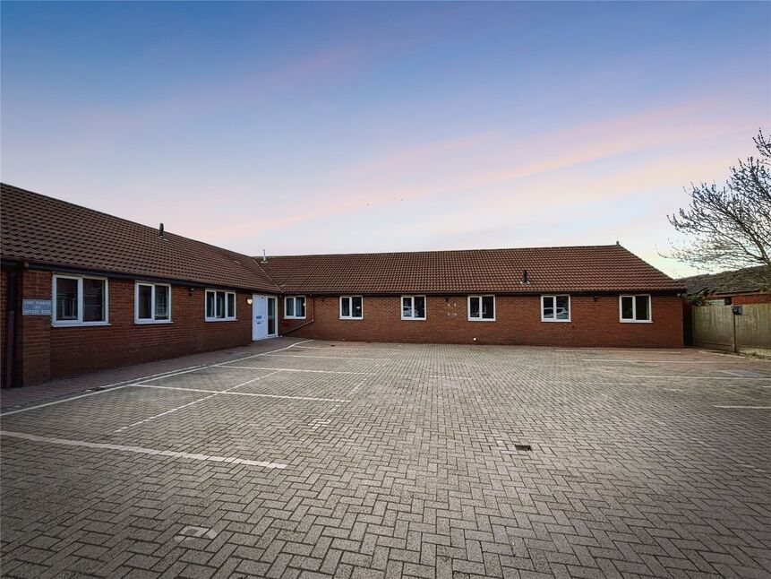 Main image of 1 bedroom Room to rent, Colliery Road, Church Gresley, Derbyshire, DE11