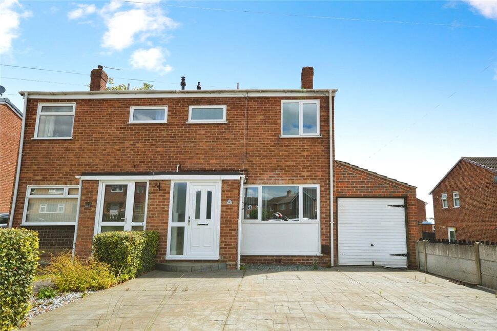 Main image of 3 bedroom Semi Detached House for sale, Pingle Farm Road, Newhall, Derbyshire, DE11