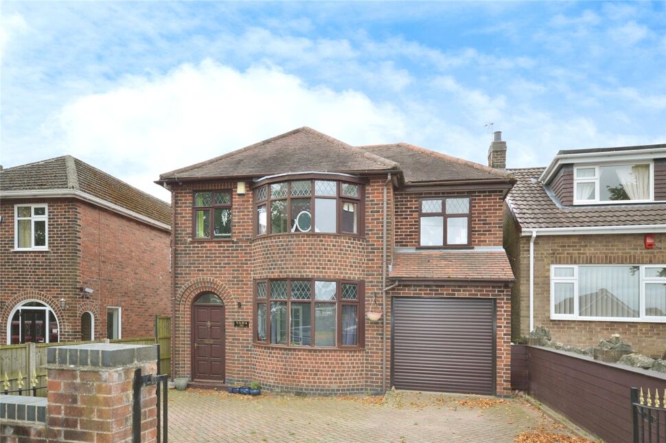 Main image of 4 bedroom Detached House for sale, Springfield Road, Swadlincote, Derbyshire, DE11