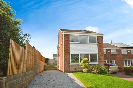 Brook Street, 3 bedroom Detached House for sale, £225,000