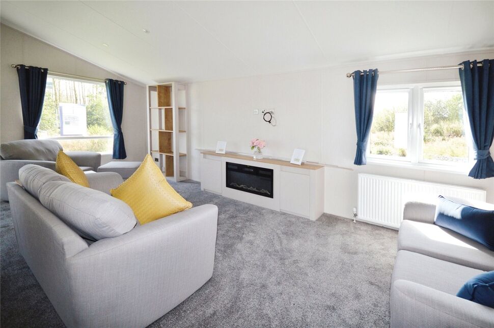 Kitchen / Living Room
