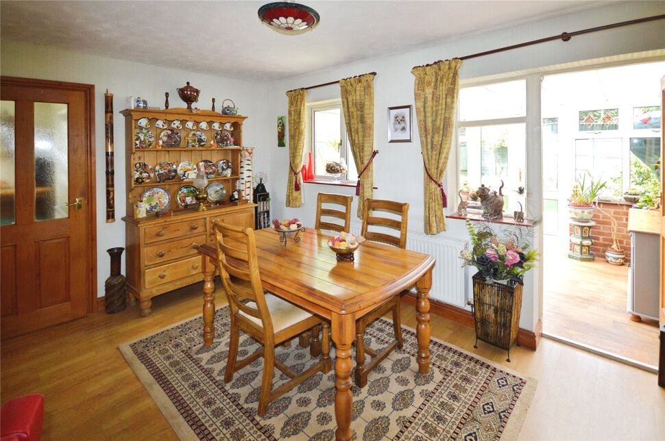 Lounge / Dining Room