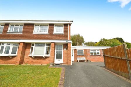4 bedroom Semi Detached House for sale