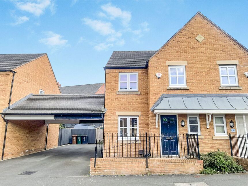 Main image of 3 bedroom Semi Detached House for sale, Chimneypot Lane, Swadlincote, Derbyshire, DE11