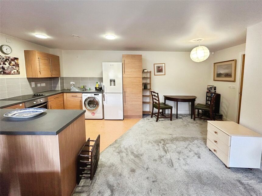 Kitchen / Living Room