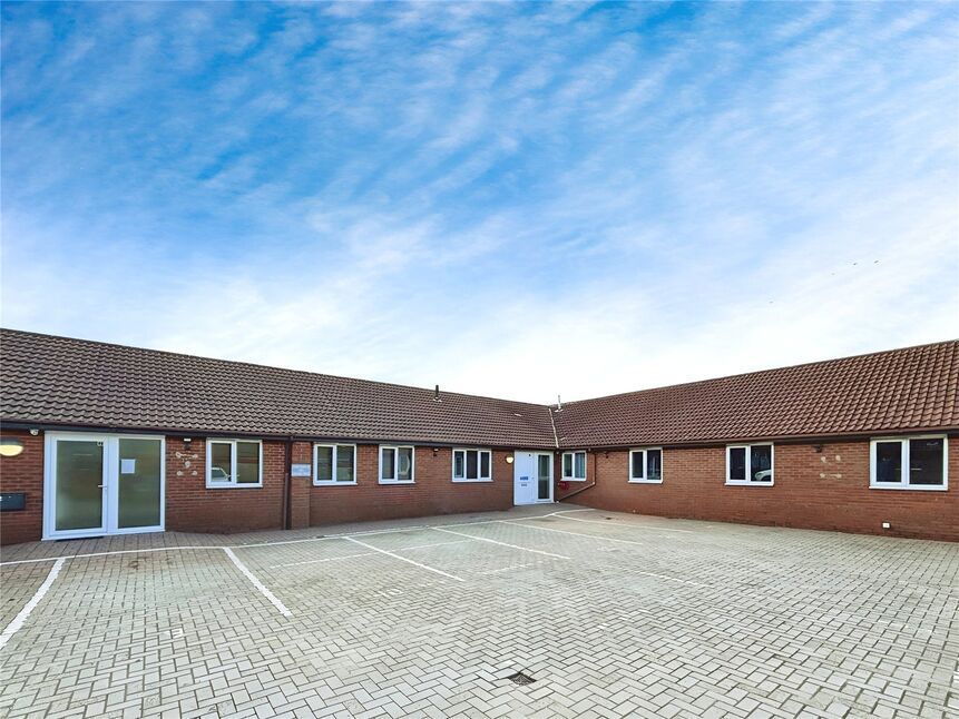 Main image of 1 bedroom Room to rent, Colliery Road, Church Gresley, Derbyshire, DE11