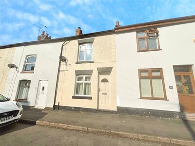 Bosworth Road, 2 bedroom Mid Terrace House to rent, £825 pcm