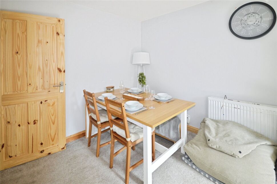 Lounge / Dining Room