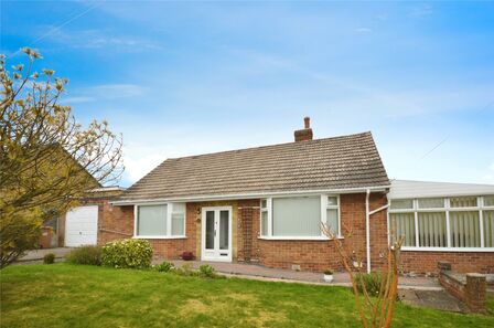 Pear Tree Avenue, 2 bedroom Detached Bungalow for sale, £320,000