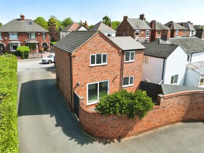 3 bedroom Detached House for sale