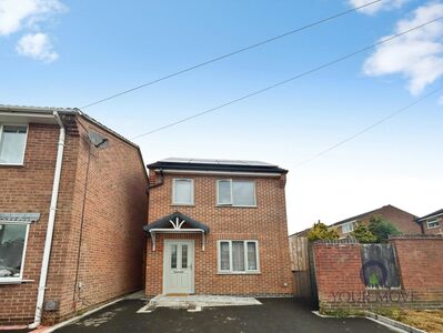 Springwood Farm Road, 3 bedroom Detached House for sale, &pound;240,000