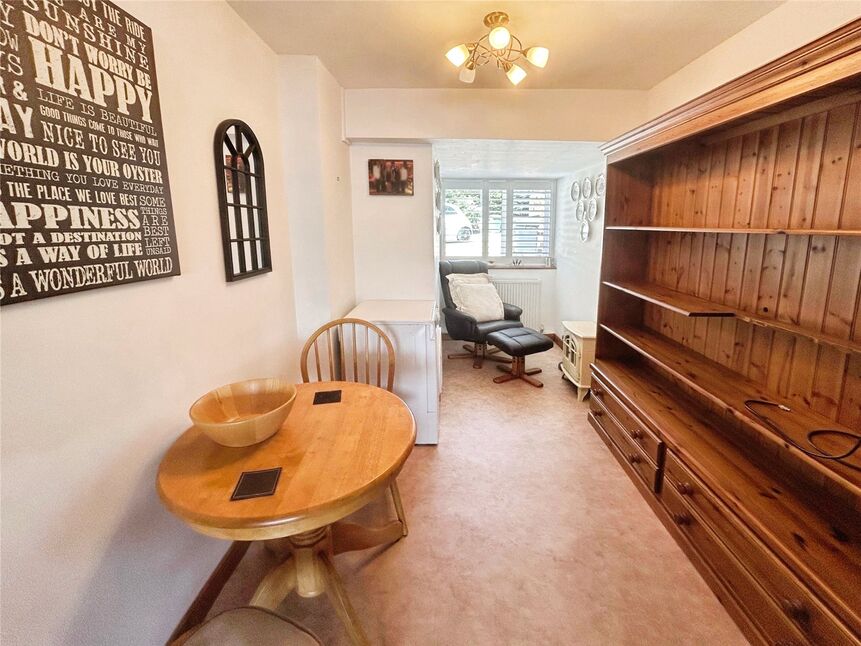 Breakfast Room