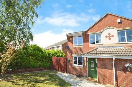 2 bedroom End Terrace House for sale
