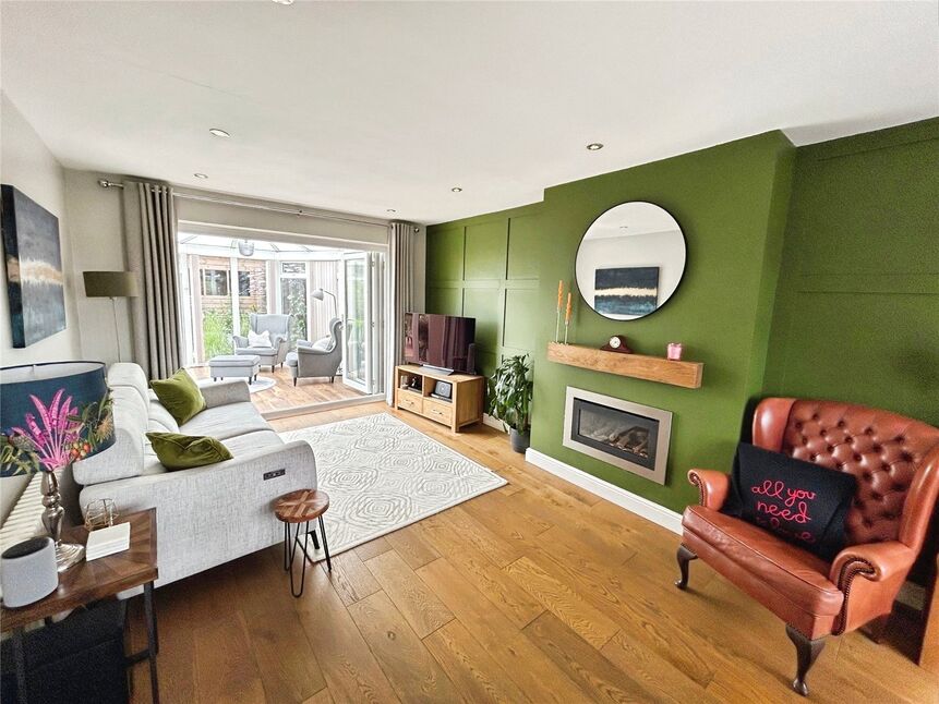 Lounge / Dining Room