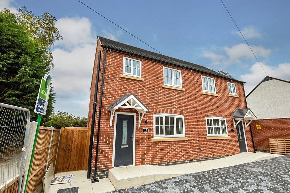 Main image of 2 bedroom Semi Detached House to rent, Station Street, Castle Gresley, Derbyshire, DE11