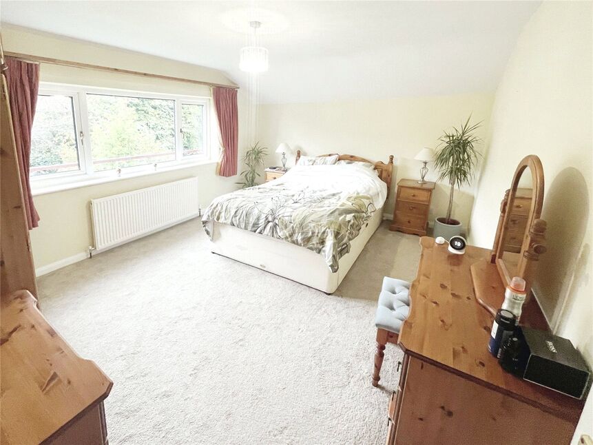 Main Bedroom