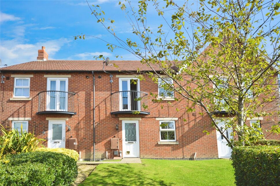 Main image of 1 bedroom Mid Terrace House for sale, Solent Road, Church Gresley, Derbyshire, DE11