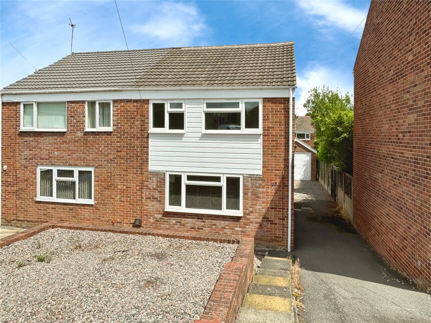 Main image of 3 bedroom Semi Detached House for sale, Cotswold Close, Swadlincote, Derbyshire, DE11