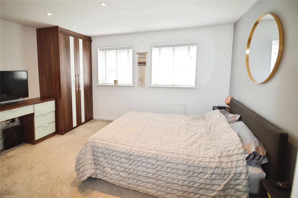 Main Bedroom