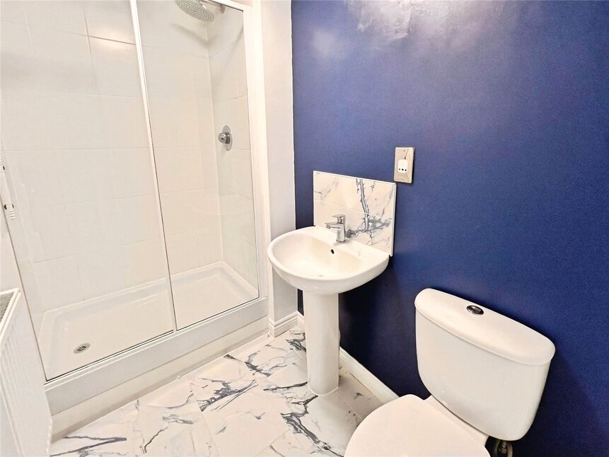 En-Suite Shower WC