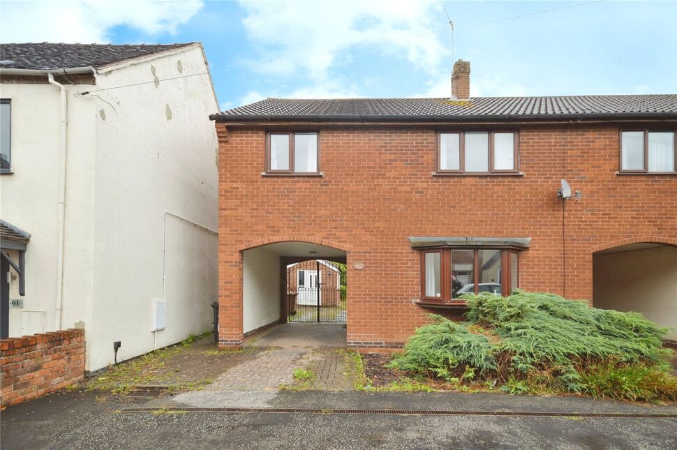 Main image of 3 bedroom End Terrace House for sale, Station Street, Castle Gresley, Derbyshire, DE11