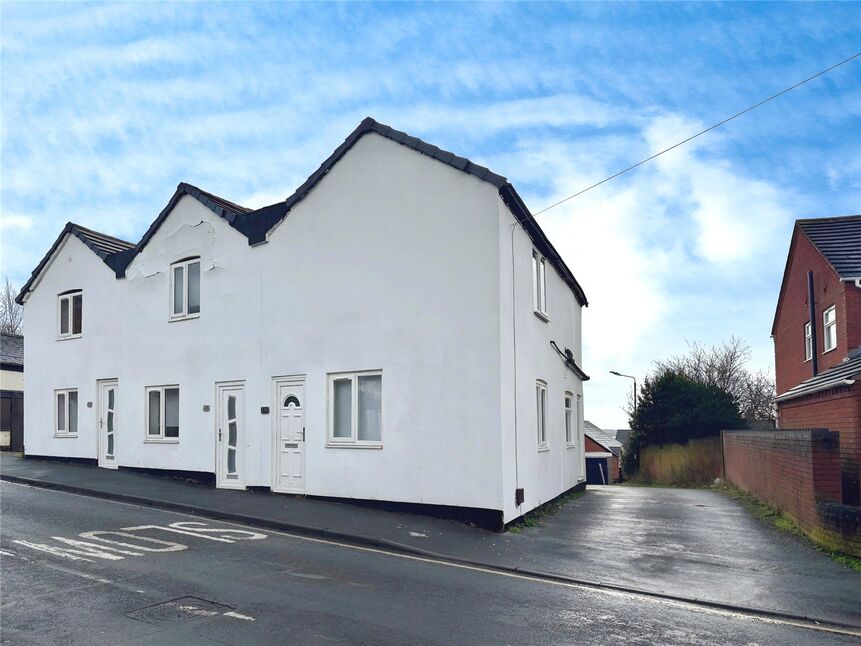 Main image of 2 bedroom End Terrace House to rent, High Street, Newhall, Derbyshire, DE11