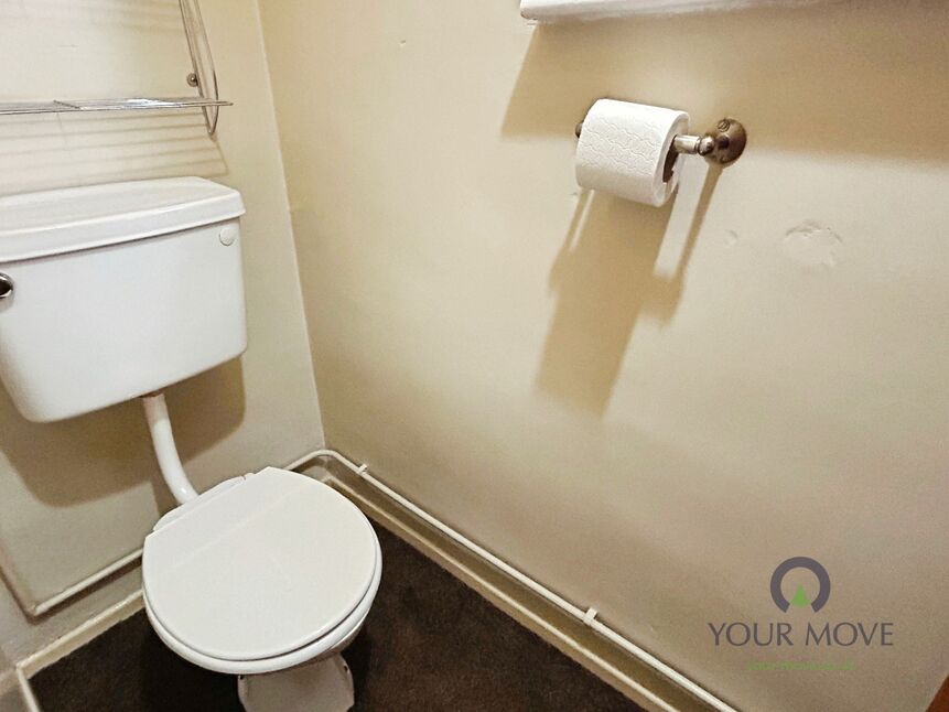 Cloakroom / Wc