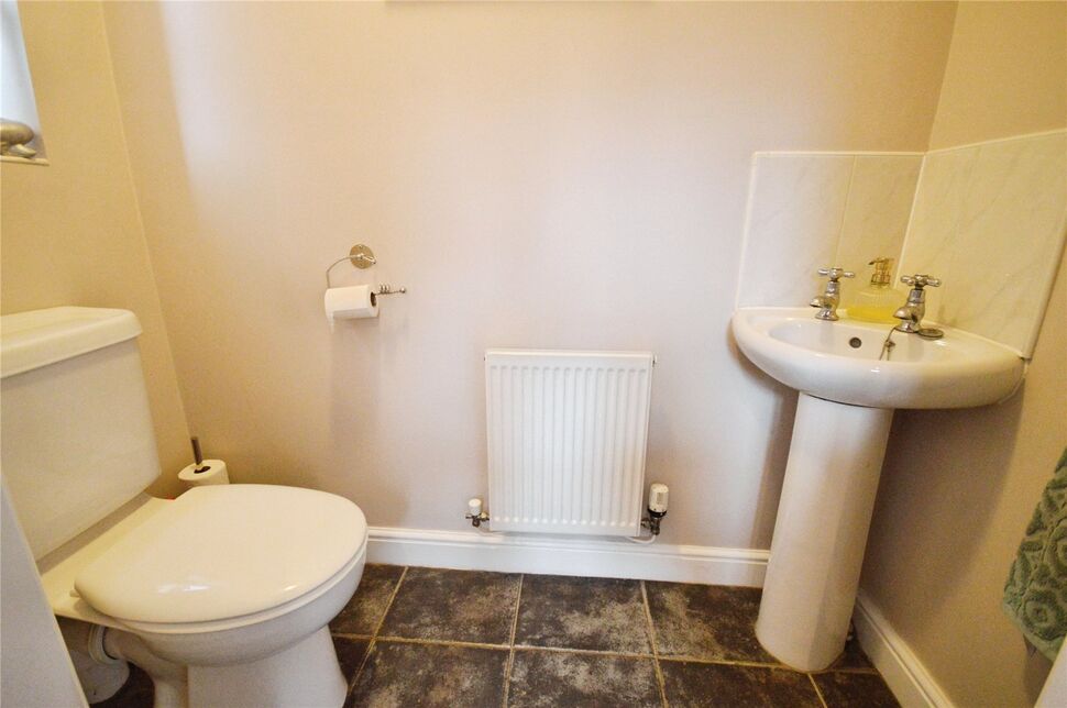 Cloakroom / Wc