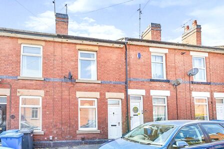 Dean Street, 2 bedroom Mid Terrace House to rent, £900 pcm