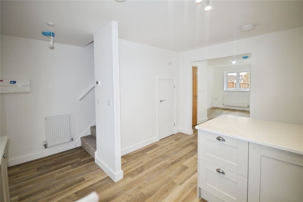 Kitchen / Dining Area