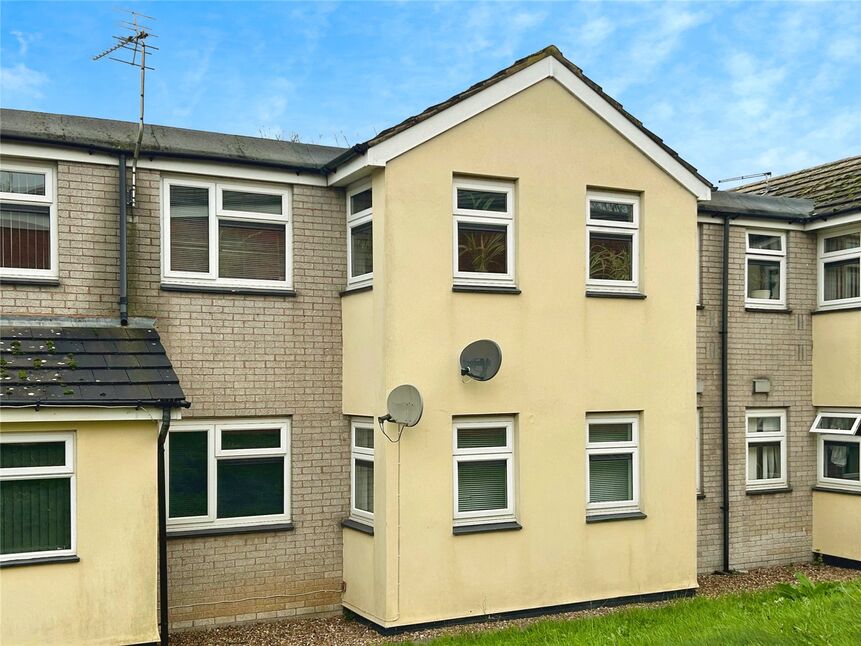 Main image of 1 bedroom  Flat for sale, Small Thorn Place, Woodville, Derbyshire, DE11