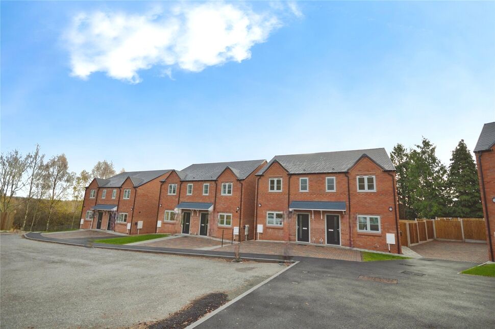 Main image of 3 bedroom Semi Detached House for sale, Kilnstone Close, Church Gresley, Leicestershire, DE11