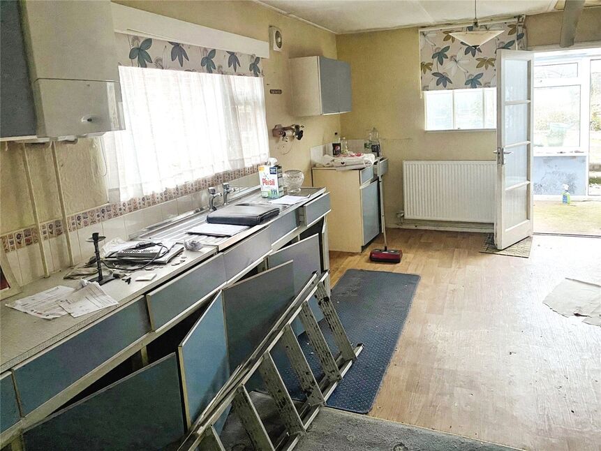 Kitchen / Dining Room