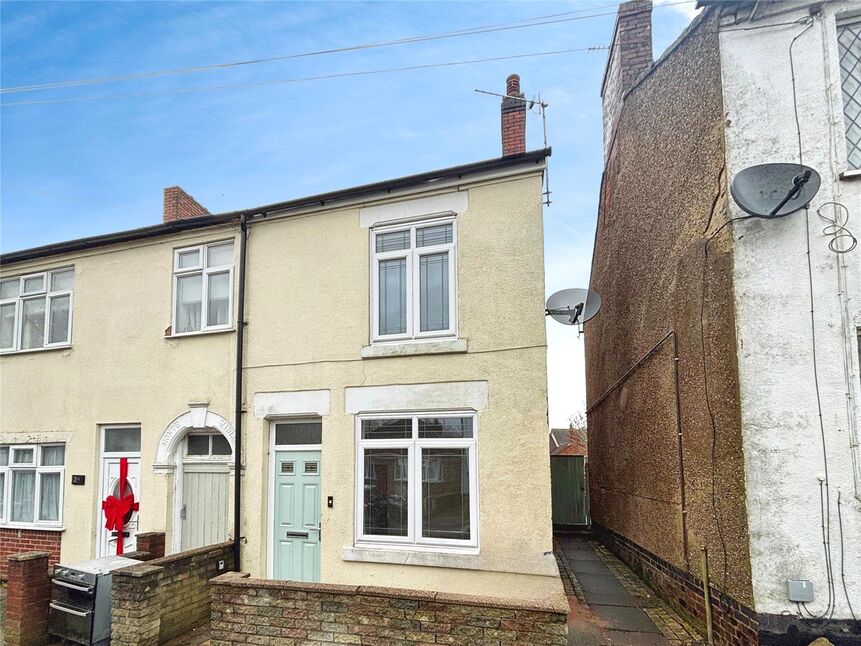 Main image of 3 bedroom End Terrace House to rent, Chapel Street, Church Gresley, Derbyshire, DE11