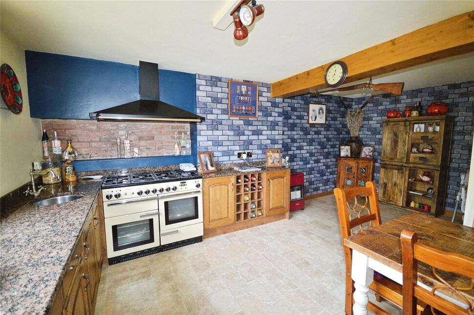 Kitchen / Dining Room