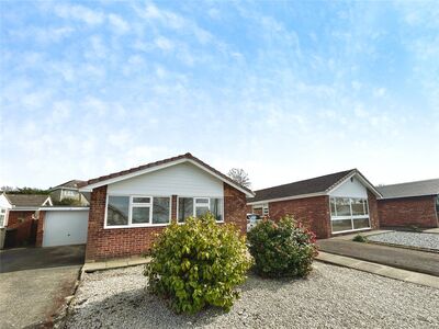 Old Hall Gardens, 2 bedroom Detached Bungalow for sale, &pound;240,000