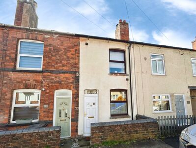 Bernard Street, 2 bedroom Mid Terrace House for sale, &pound;155,000