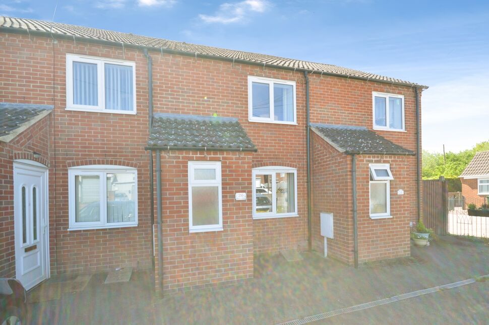 Main image of 2 bedroom Mid Terrace House for sale, Thorn Street, Woodville, Derbyshire, DE11