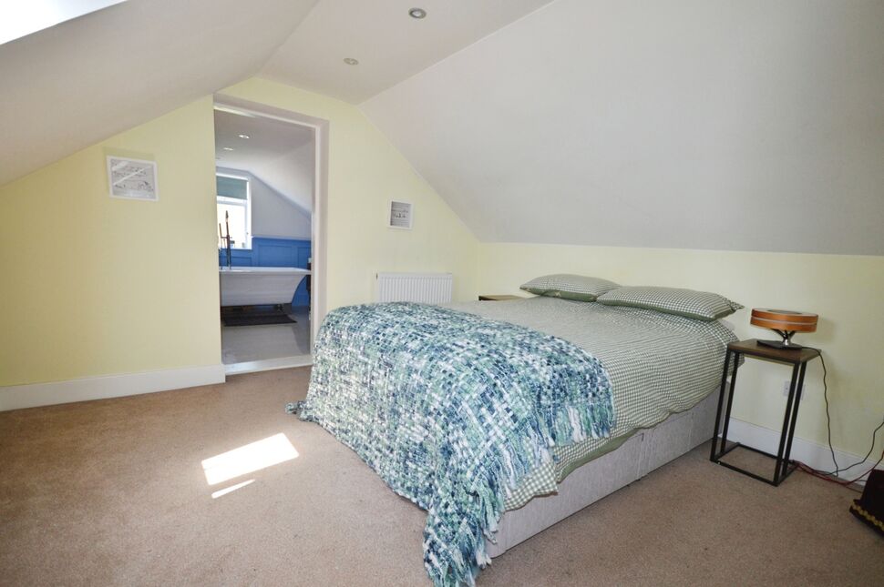 Main Bedroom