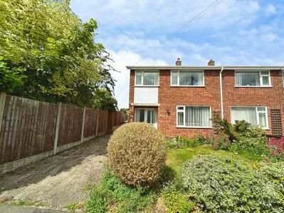The Croft, 3 bedroom Semi Detached House for sale, &pound;195,000