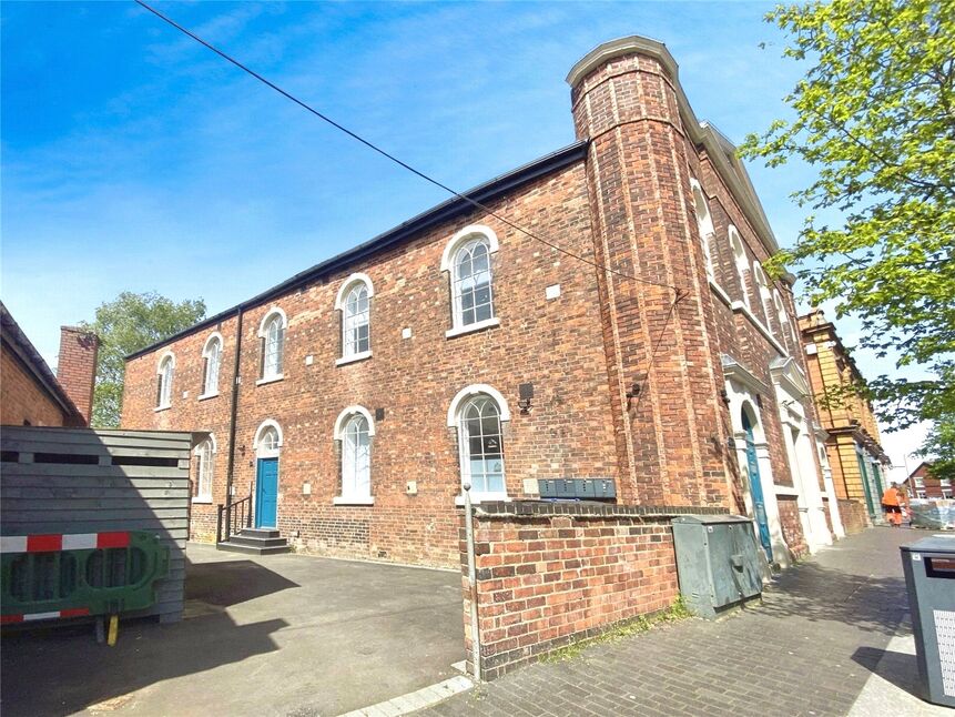 Main image of 1 bedroom Flat to rent, West Street, Swadlincote, Derbyshire, DE11