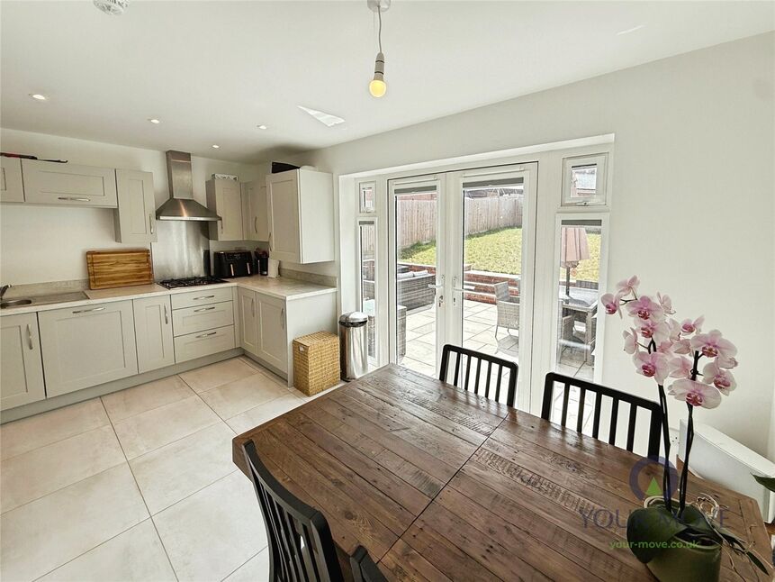 Kitchen / Diner