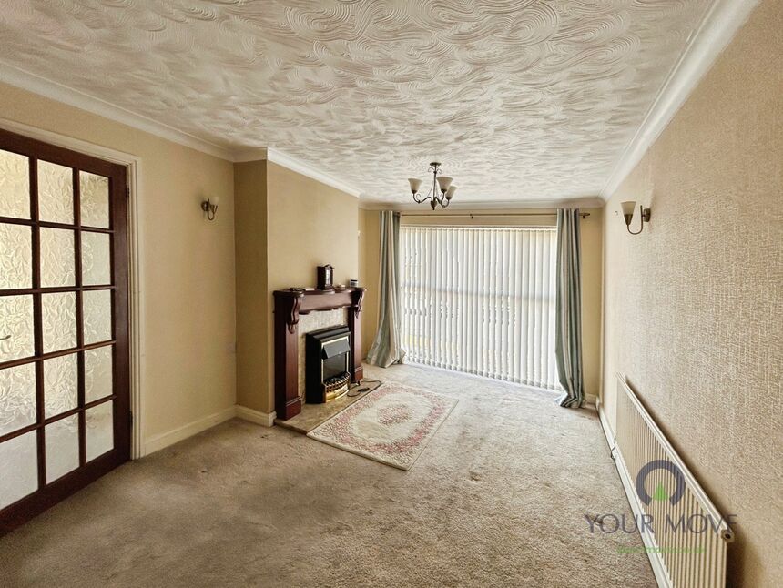 Lounge / Dining Room