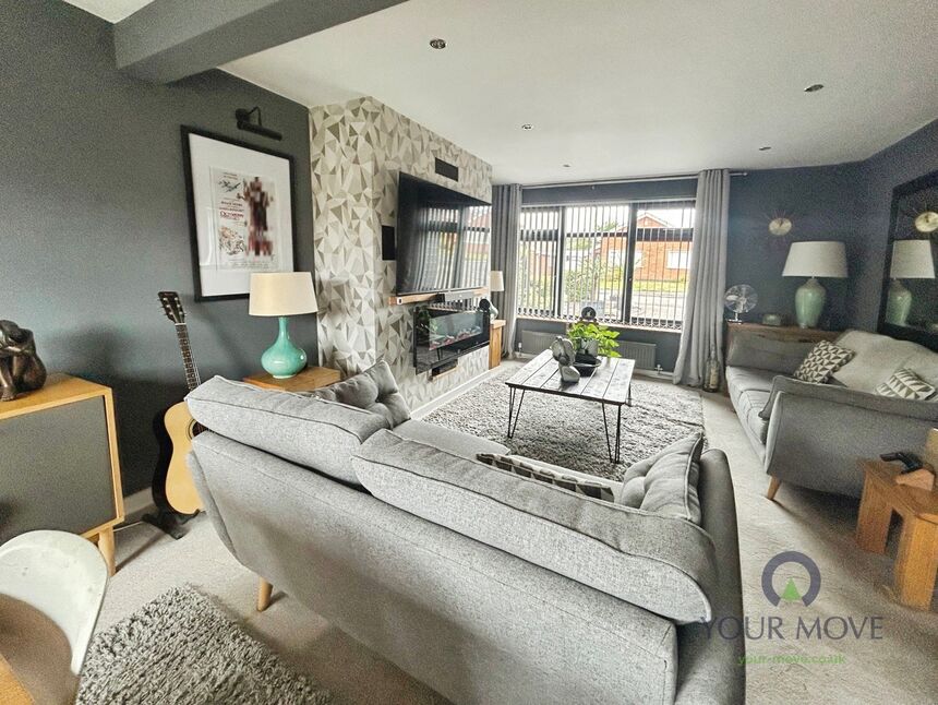 Lounge / Dining Room