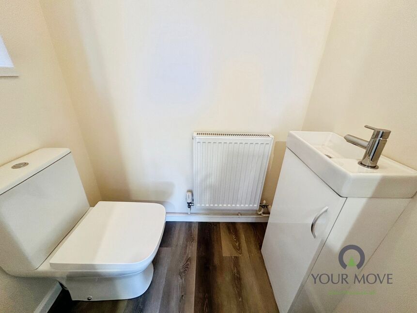 Cloakroom / Wc