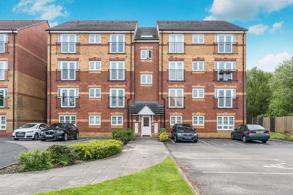 Main image of 2 bedroom  Flat to rent, Everside Close, Worsley, Manchester, M28